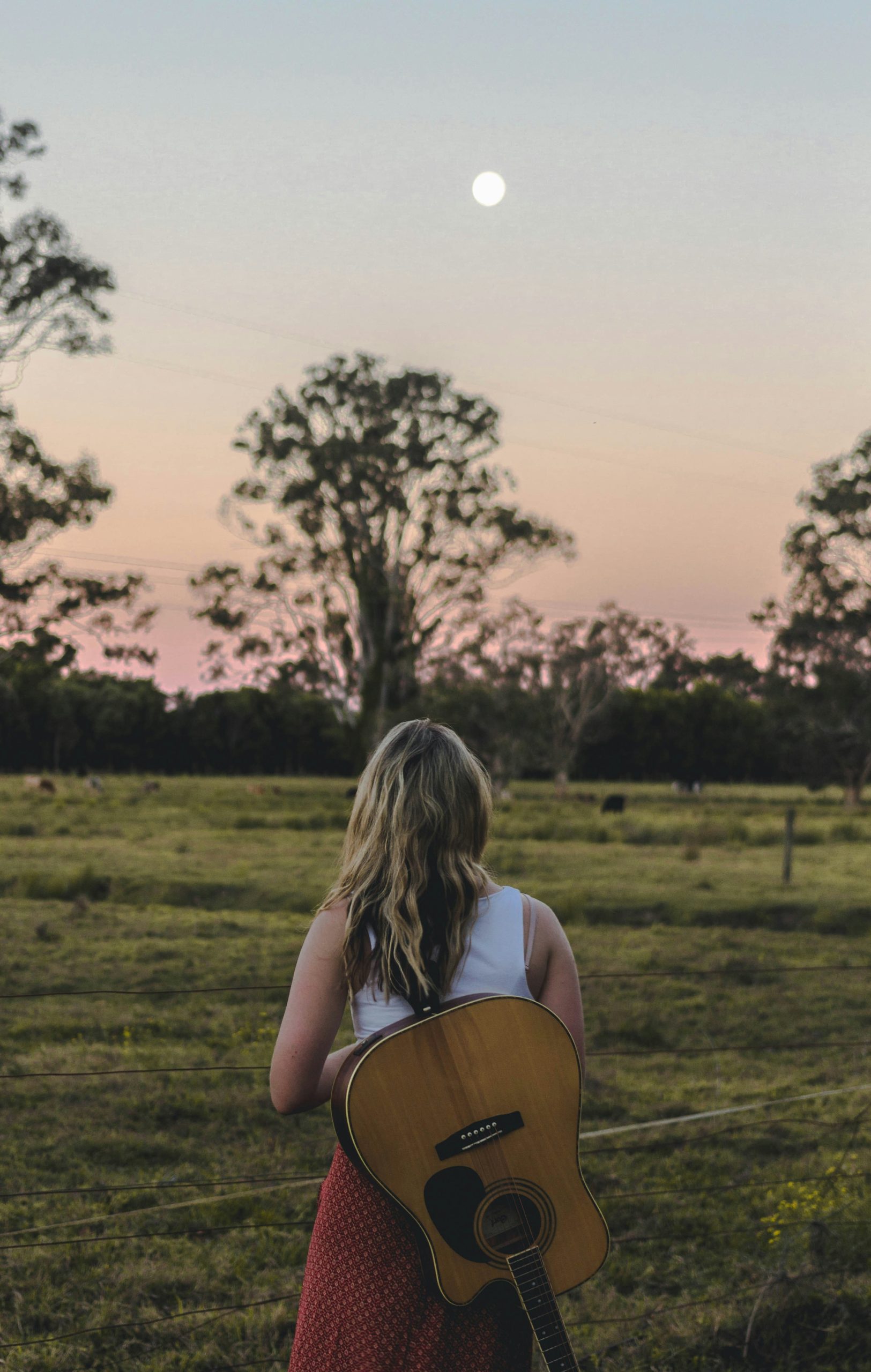 How to Get Better at Fingerstyle Guitar